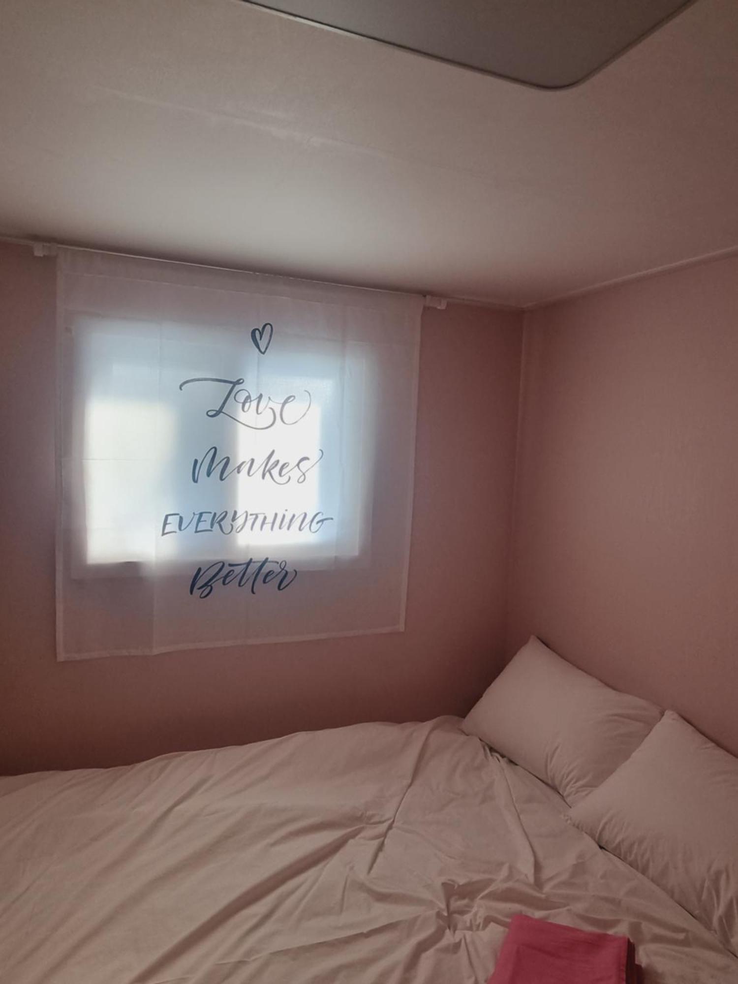 Space Guesthouse Seul Esterno foto